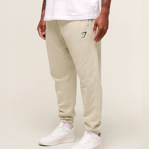 Gymshark Other - Gymshark Essential Oversized Joggers Grey Medium NWT IN PACKAGE